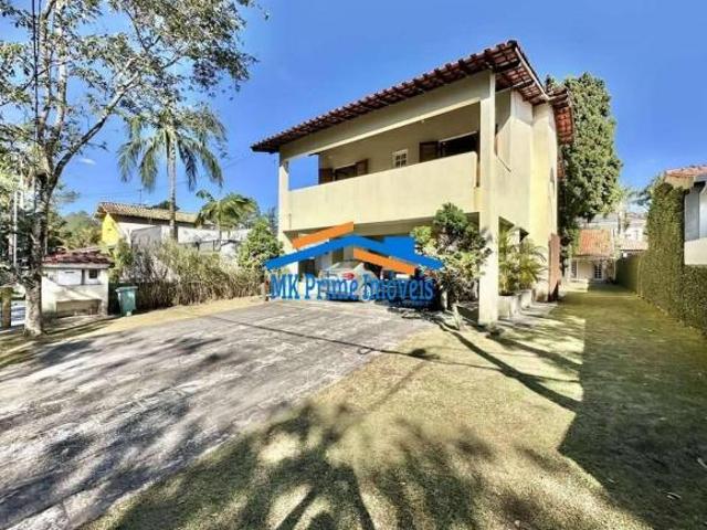 Casa em Condomínio 3 Quartos sendo 1 Suíte Edícula 50 m²