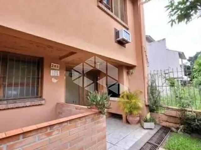 Casa em condomínio, 03 dormitórios, 01 suíte, 02 vagas, bairro Espirito Santo
