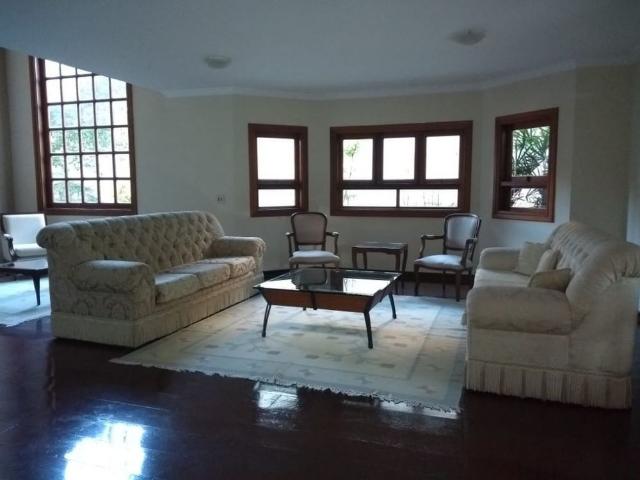 Casa Em Condomínio