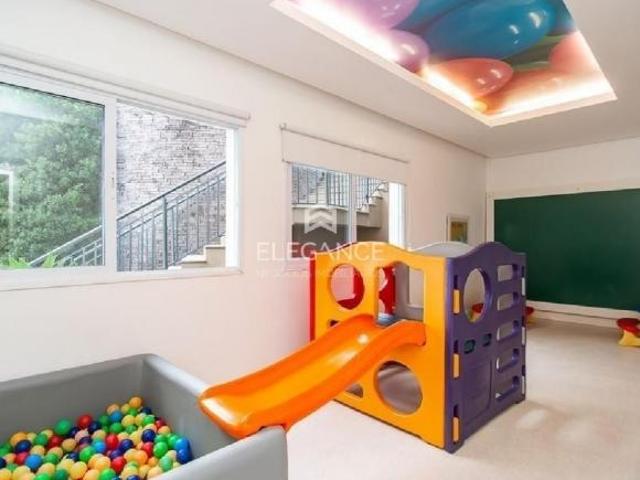 Casa em condomínio 227 m2 à venda com 3 dormitórios, 1 suíte, infra de clube, 2 vagas garagem Jard