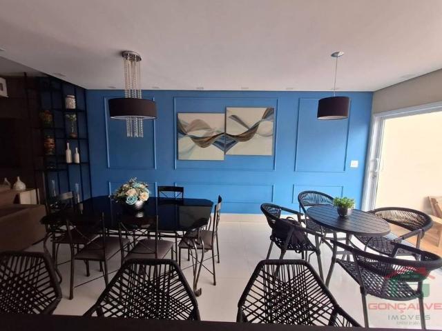 Casa Em Condomínio