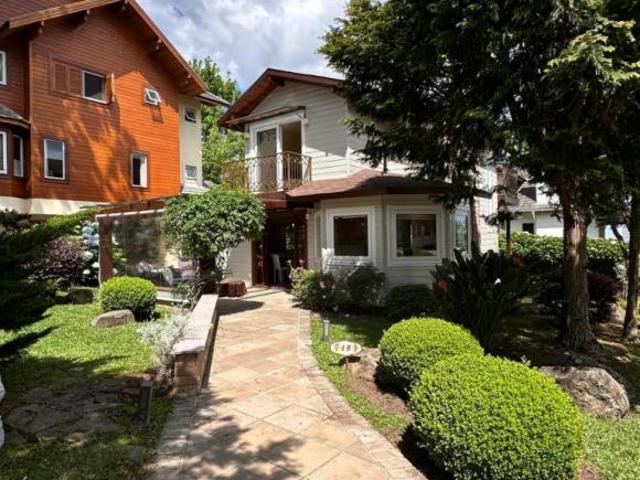 Casa em Condomínio 2 Dorm. Bairro Quinta da Serra
