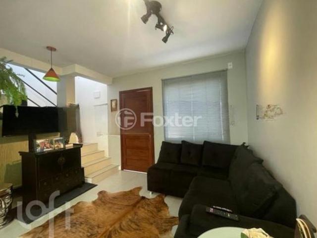 Casa em Condomínio, 2 dormitórios, 60.72 m², em Operário