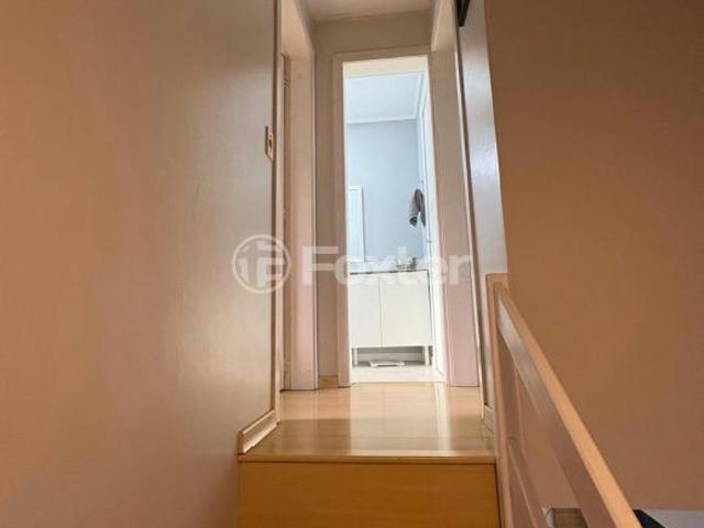 Casa em Condomínio, 2 dormitórios, 77 m², em Humaitá