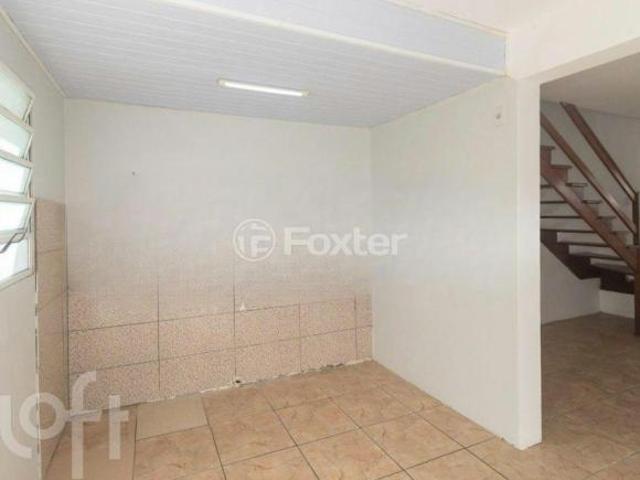 Casa em Condomínio, 2 dormitórios, 76 m², em Humaitá