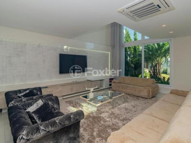 Casa em Condomínio, 4 dormitórios, 503 m², em Central Park