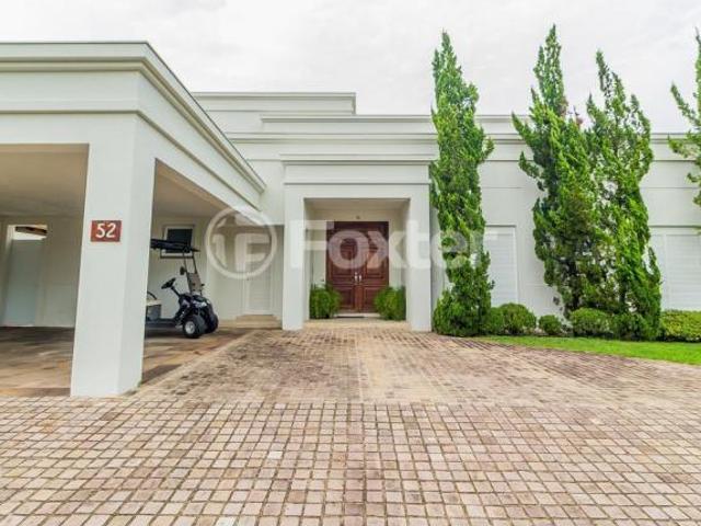 Casa em Condomínio, 4 dormitórios, 550 m², em Belém Novo