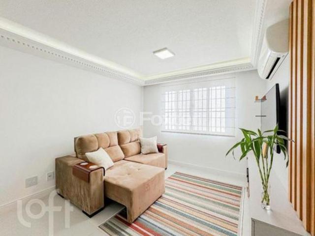 Casa em Condomínio, 4 dormitórios, 84.86 m², em Humaitá