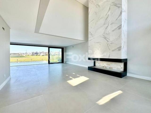 Casa em Condomínio, 4 dormitórios, 280 m², em Parque Antártica
