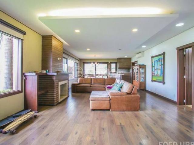 Casa em Condomínio, 4 dormitórios, 355.06 m², em Neópolis