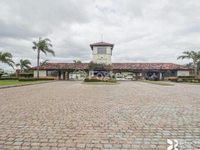 Casa em Condomínio, 4 dormitórios, 372 m², em Belém Novo