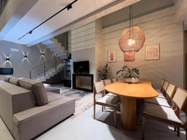 Casa em Condominio 4 dormitorios Bairro Zona Nova