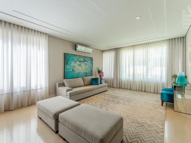 Casa em Condomínio 4 Quartos Tanguá 383m²