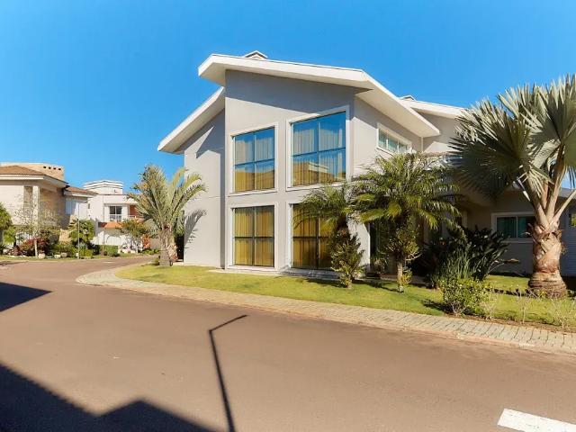Casa em Condomínio 4 Quartos Uberaba 357m²