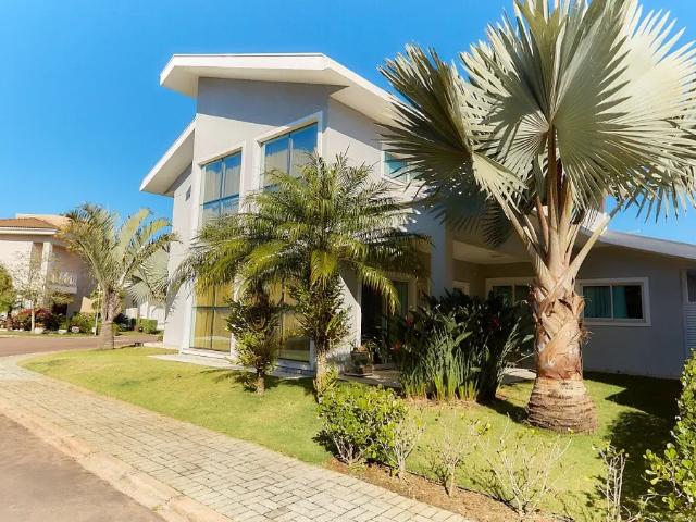Casa em Condomínio 4 Quartos Uberaba 357m²