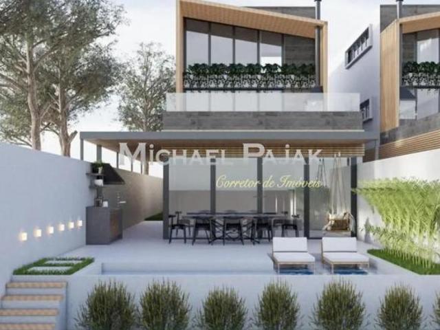 Casa em condomínio