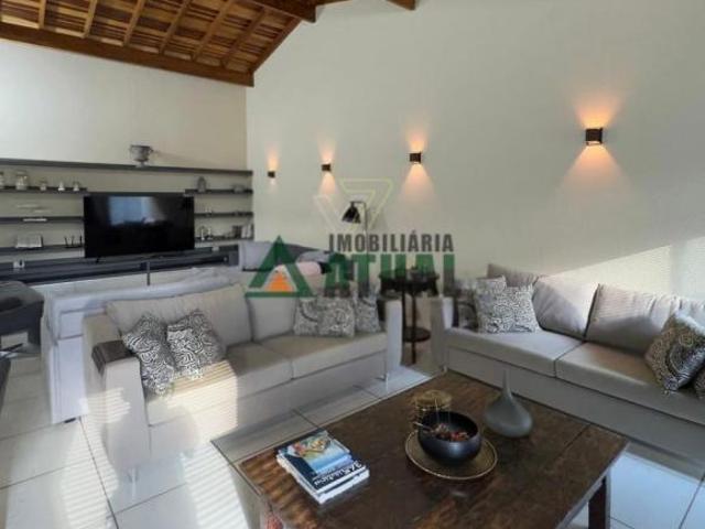 Casa em Condomínio