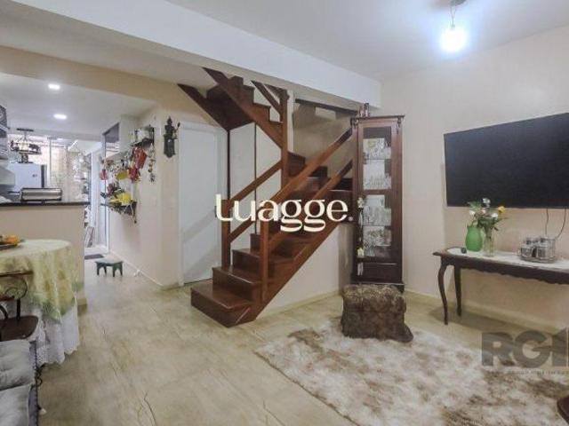 Casa em condomínio, 77m², 2 dormitórios e 2 vagas no bairro Humaitá