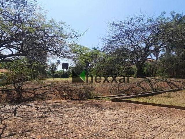 Casa em condomínio
