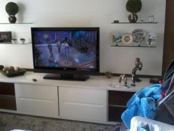 Casa Em Condomínio