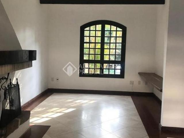 CASA EM CONDOMÍNIO COM INFRA PADRÃO TERRA LIMA!