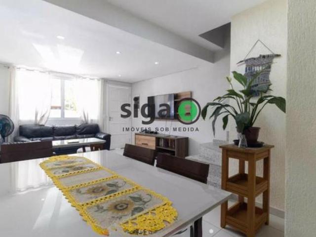 Casa em Condomínio com Suíte e 2 Vagas em Ambiente Exclusivo