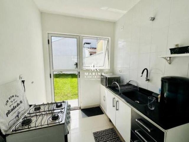 Casa em Condomínio com saída individual à venda