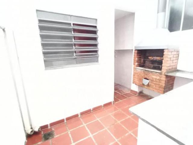 Casa em condomínio com 2 dormitórios!