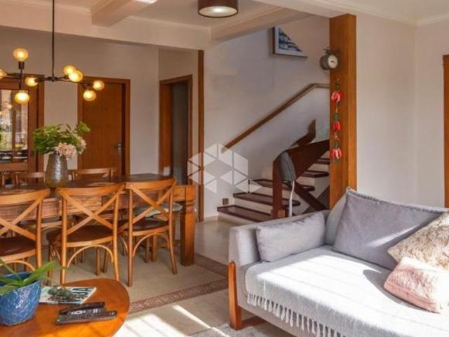 CASA EM CONDOMÍNIO COM 3 DORMITÓRIOS 1 SUITE 2 VAGAS COBERTAS TRISTEZA