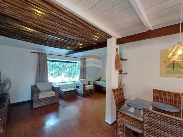 Casa em condomínio com 3 quartos