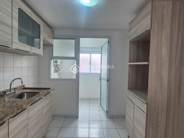 Casa em Condomínio com 3 quartos e 144m² para alugar em Sarandi, Porto Alegre