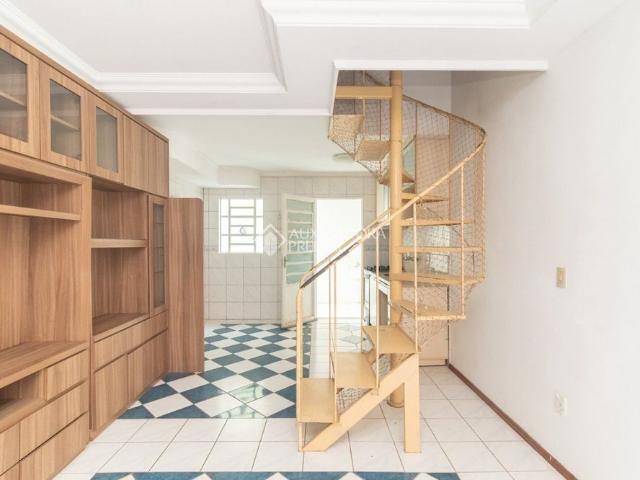 Casa em Condomínio com 3 quartos e 90m² para alugar em Camaquã, Porto Alegre