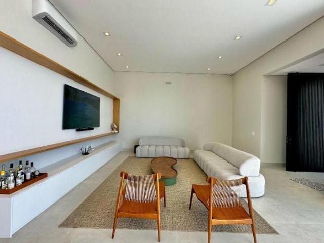 Casa em condomínio com 5 dormitórios à venda, 380 m² por R$ 4.000.000,00