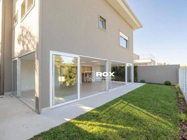 Casa em condomínio, com 5 suítes à venda Curitiba/PR