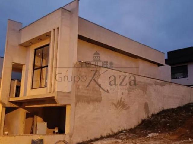 Casa em Condomínio Condomínio Reserva do Vale Caçapava 4 Dormitórios 145m²