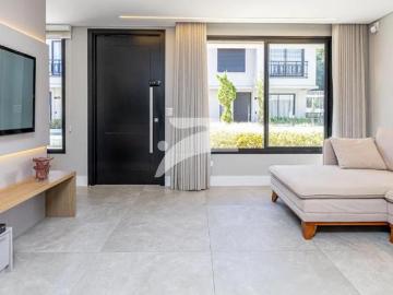 Casa em Condominio Campo Comprido 163m²