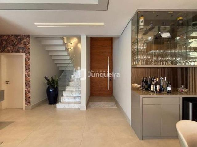 Casa em Condomínio à venda, 4 quartos, 3 suítes, 4 vagas, Villa D&apos áquila Piracicaba/SP