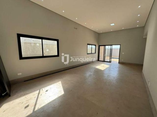 Casa em Condomínio à venda, 3 quartos, 1 suíte, 4 vagas, Campestre Piracicaba/SP