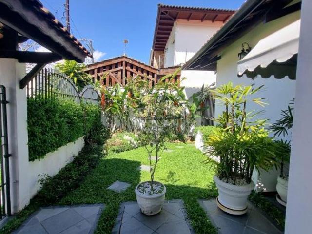 Casa em Condomínio à Venda Zona Sul São Paulo SP