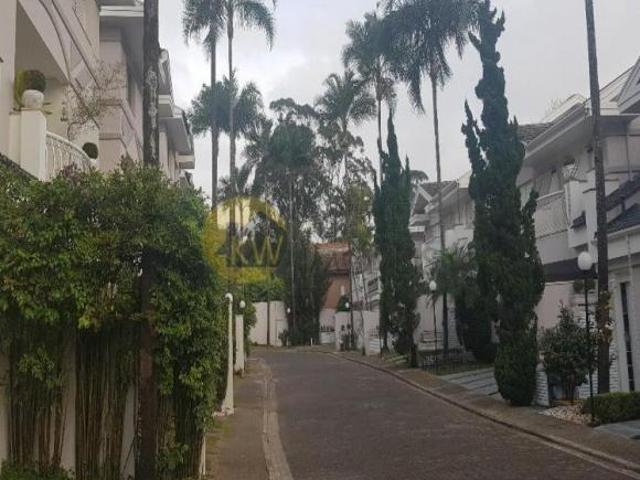 Casa em Condomínio a venda Alto da Boa Vista zona sul sp, Oportunidade, aceita financiamento estud