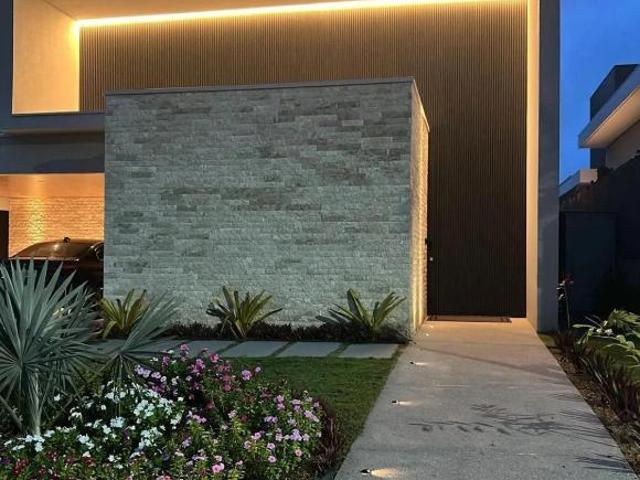 Casa em condomínio à venda com 335 m² e 4 suítes no Valle do Canaã em Marília