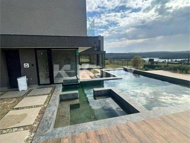 Casa em Condomínio à venda com 6 quartos em Estância Ayres, Piedade