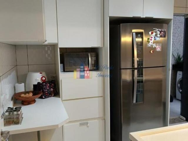 Casa em Condomínio à Venda em Barueri SP: 2 Quartos, 2 Salas, 2 Banheiros, 2 Vagas de Garagem e 106
