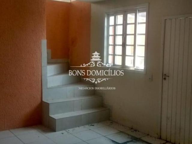 Casa em Condomínio à Venda em Cotia SP, Nakamura Park: 03 quartos, 01 suíte, 01 sala, 03 banheiros