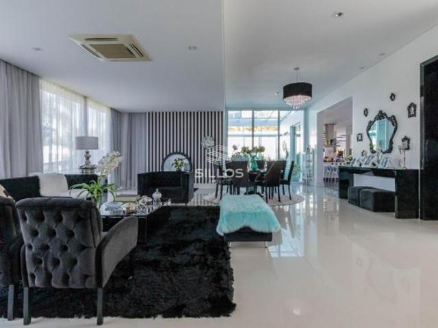 Casa em condomínio à venda no Alphaville Graciosa em Pinhais/PR