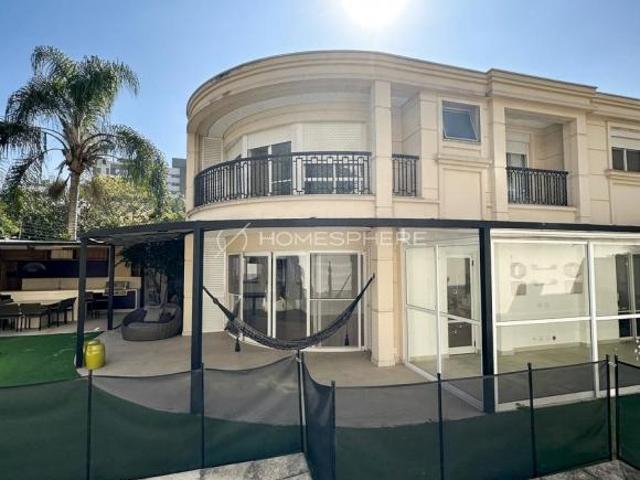 Casa em Condomínio à Venda no Campo Belo | 620m² de Terreno, 450m² de Construção, Piscina Privativa