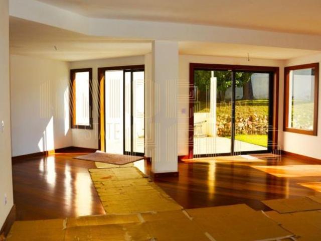 CASA EM CONDOMÍNIO À VENDA NO JARDIM PRUDÊNCIA 4 QUARTOS