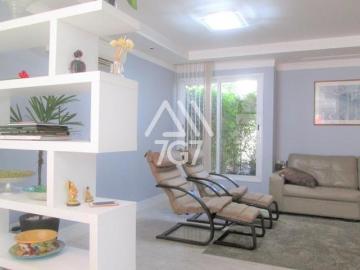 CASA EM CONDOMÍNIO À VENDA NO MORUMBI
