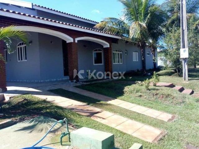 Casa em Condomínio à venda ou para alugar com 4 quartos em Centro, Arandu