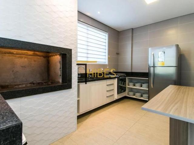 Casa em condominio, alto padrão, butiatuvinha, 4 suítes, 518 m² priv. 6 vagas